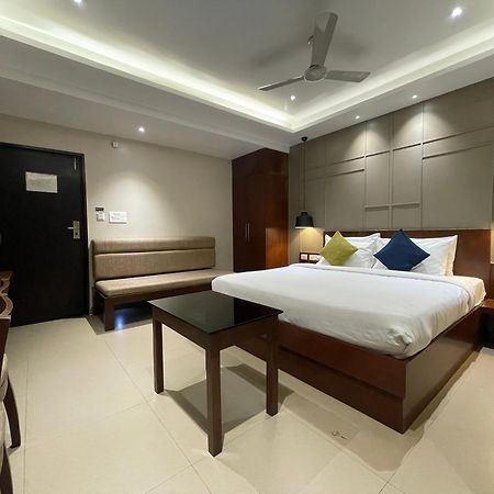 Hotel Five Elements Visakhapatnam Exterior foto