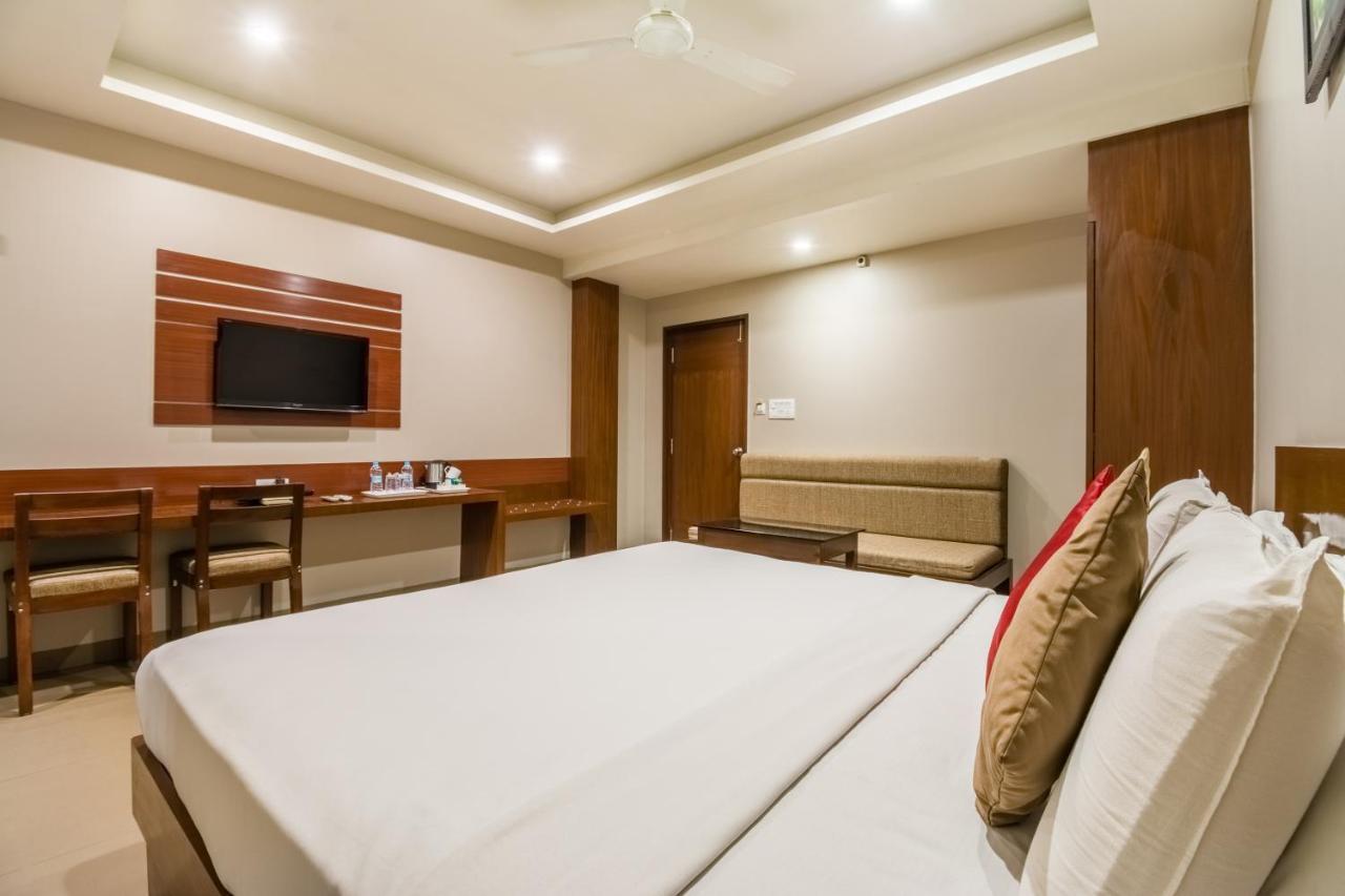 Hotel Five Elements Visakhapatnam Exterior foto