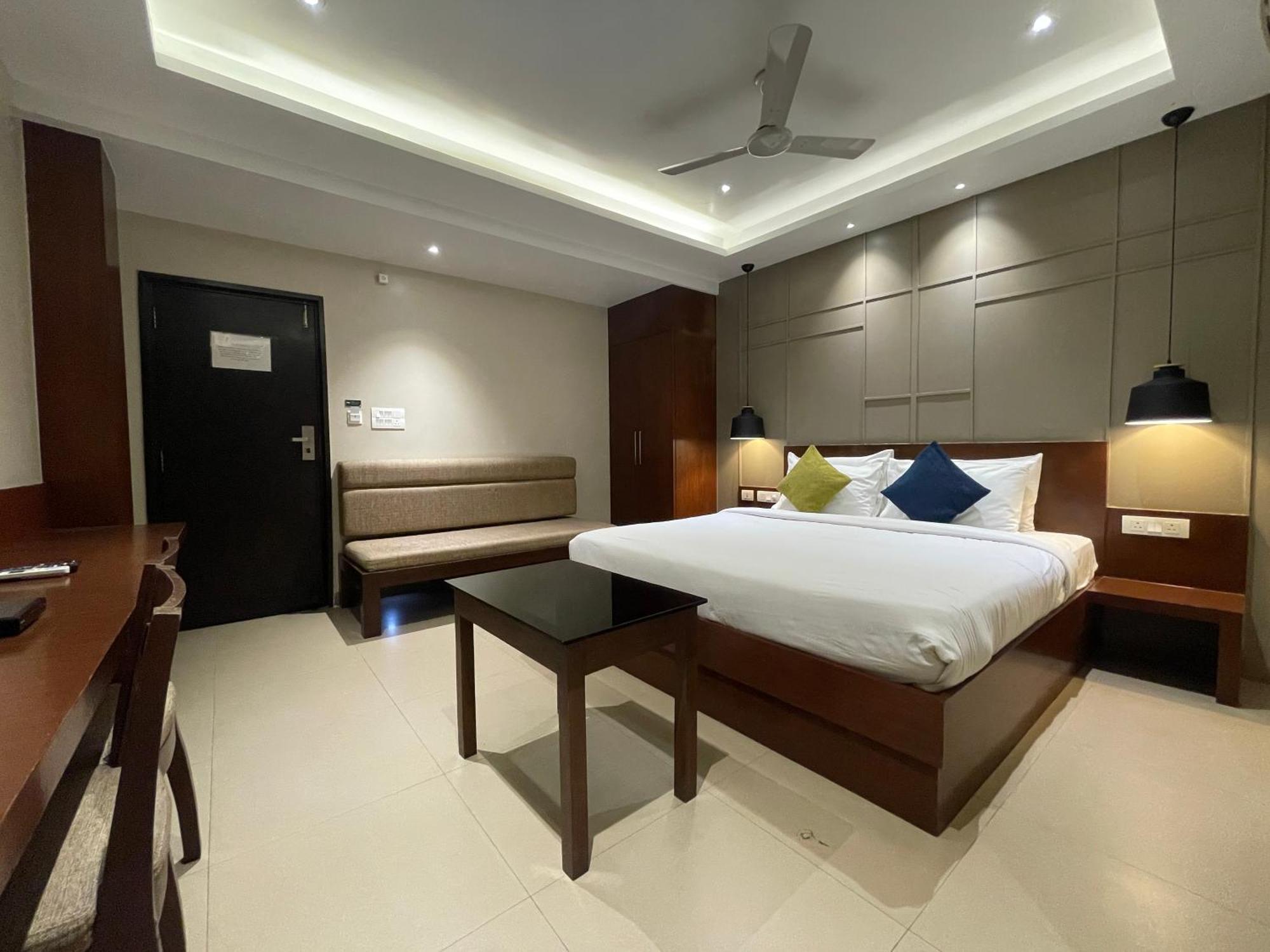 Hotel Five Elements Visakhapatnam Exterior foto